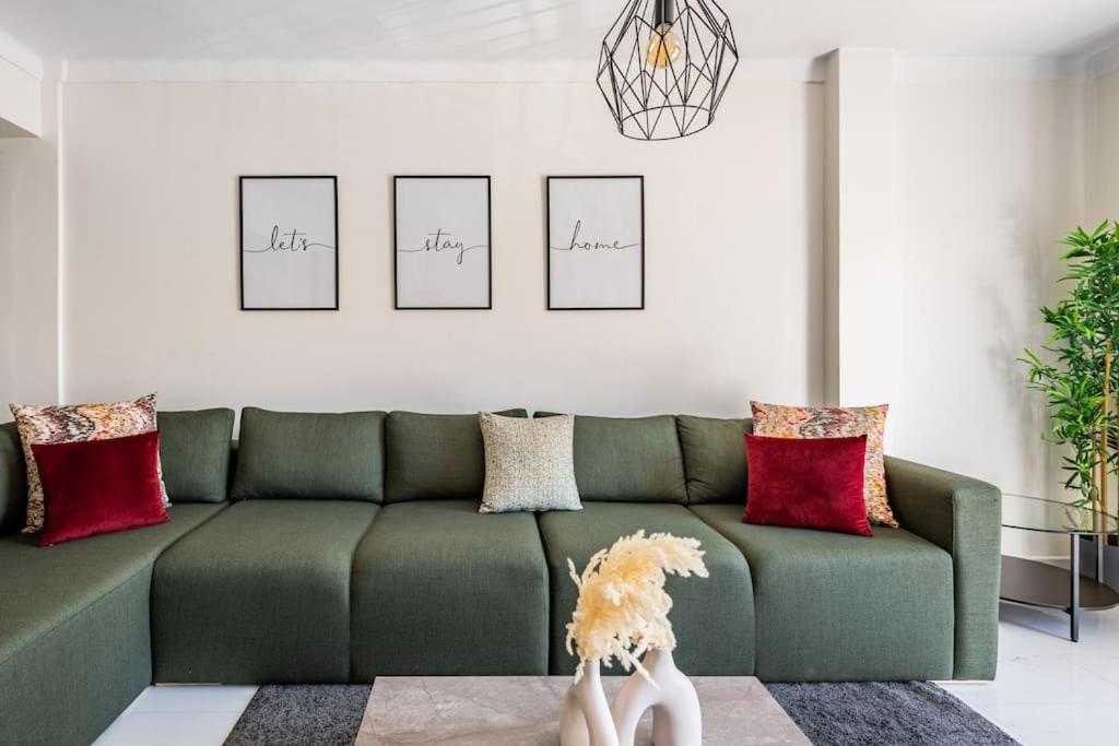 Apartment Center *